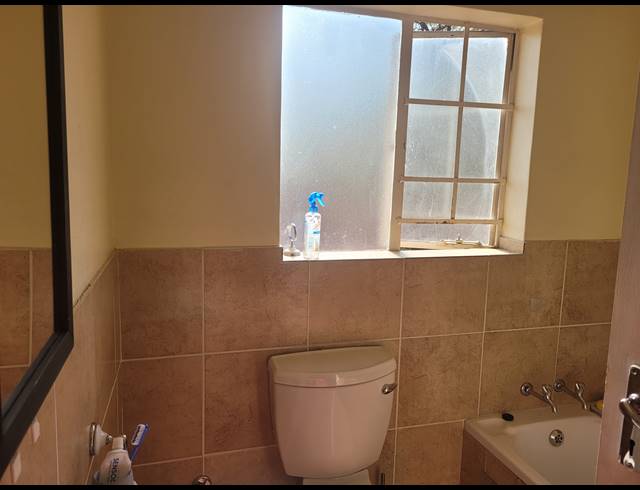 1 BEDROOM APARTMENT TO LET IN RUSTENBURG CENTRAL